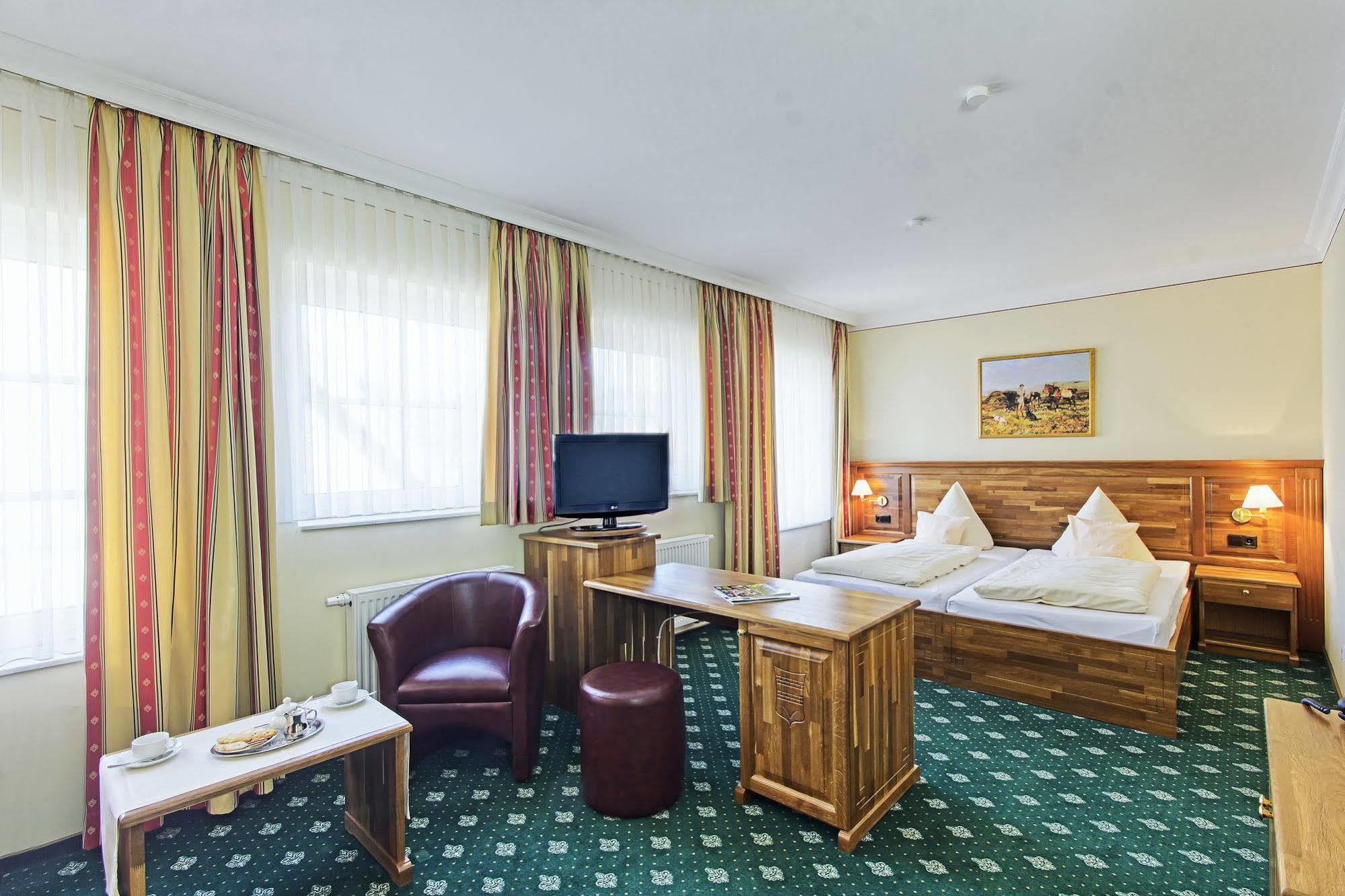 Golfpark Gut Dueneburg Hotell Haren Eksteriør bilde
